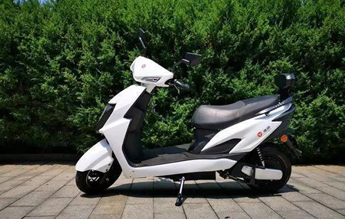 都說電動車鋰電池好，為什么沒有完全替代鉛酸電池？